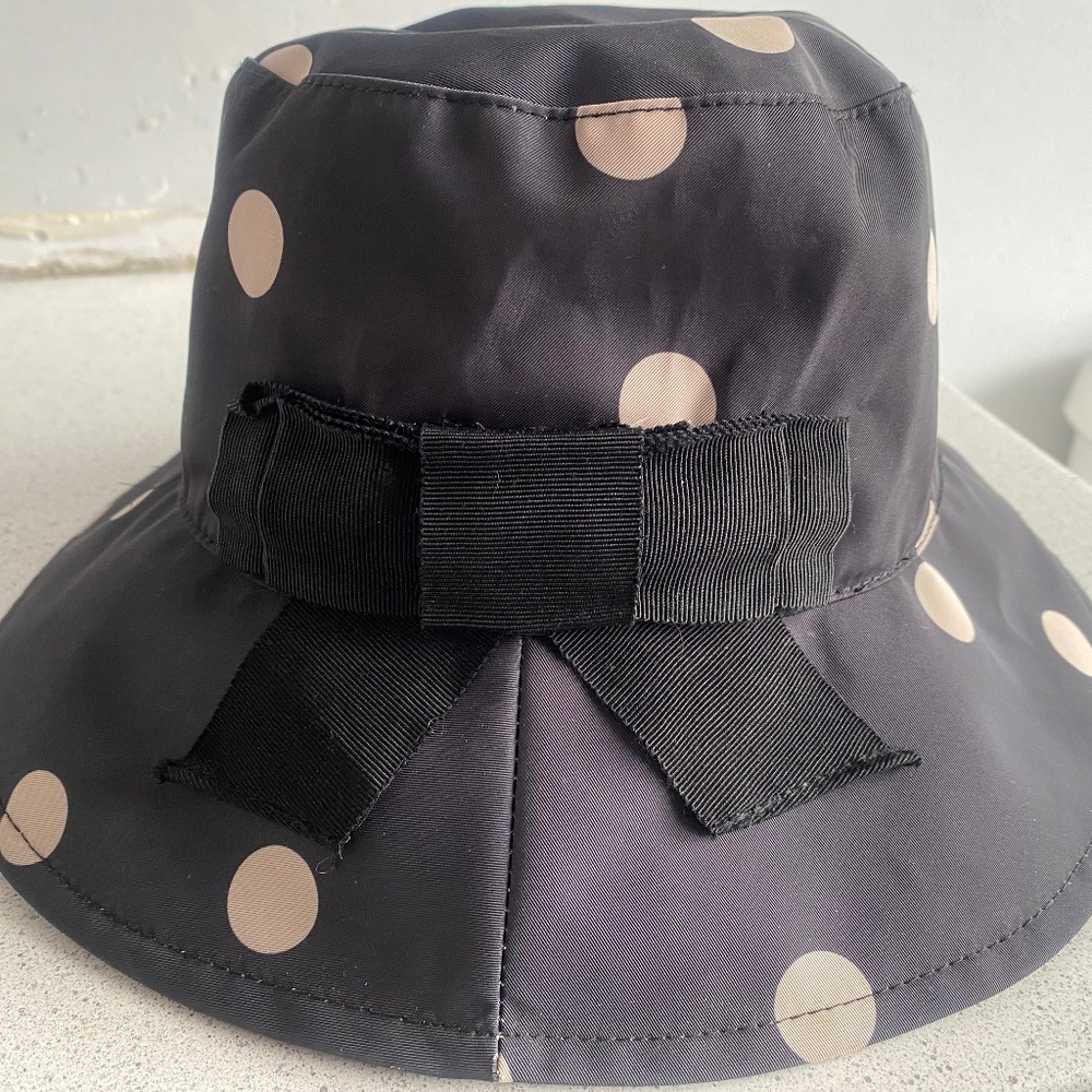 Kate Spade Nylon Navy & White w/Bow Bucket Hat